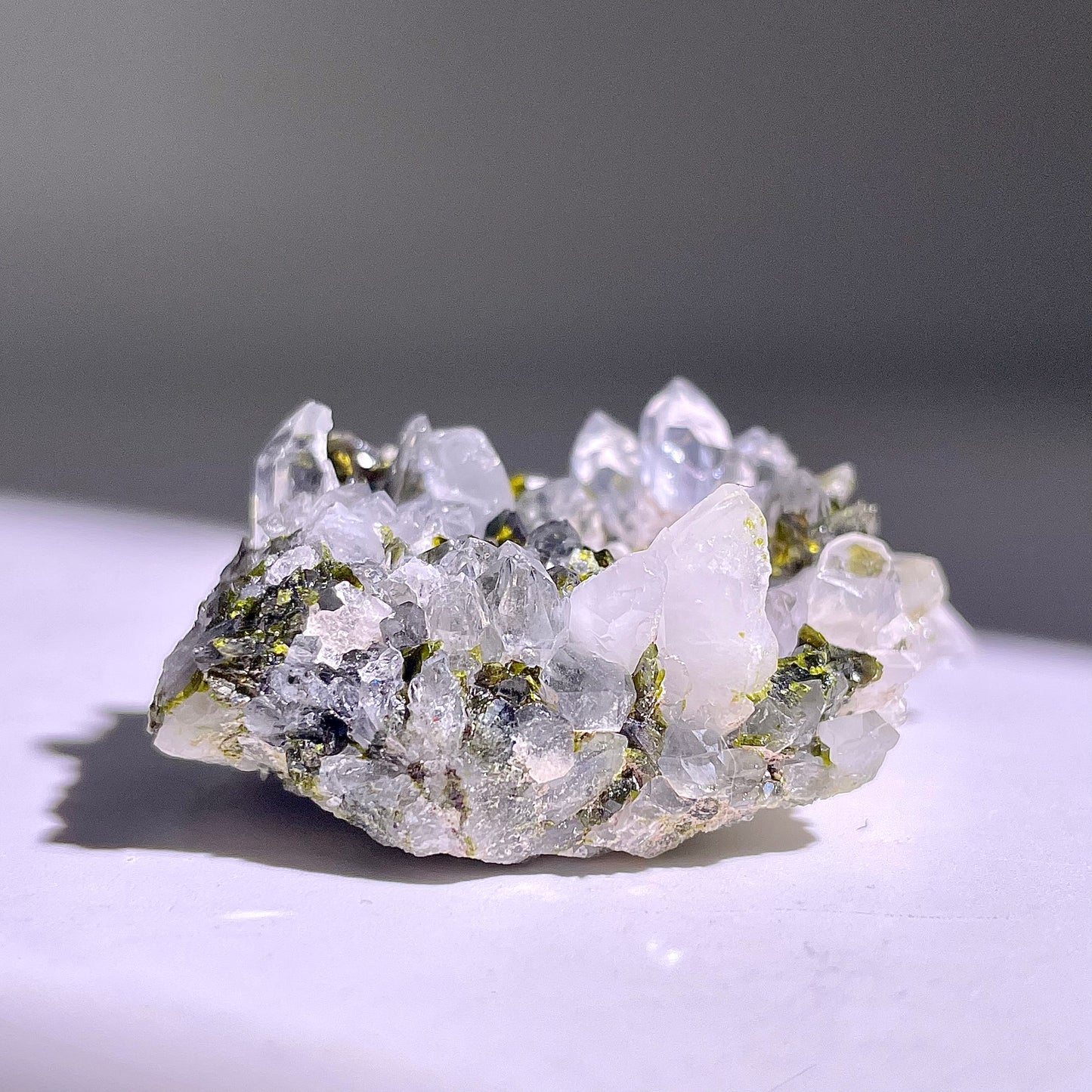 A179◇１点物◇エピドート  クラスター◇54×38×20mm◇天然石・鉱物・パワーストーン