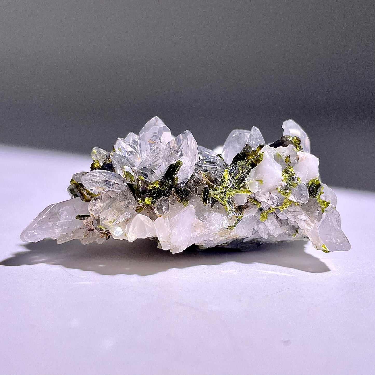 A179◇１点物◇エピドート  クラスター◇54×38×20mm◇天然石・鉱物・パワーストーン