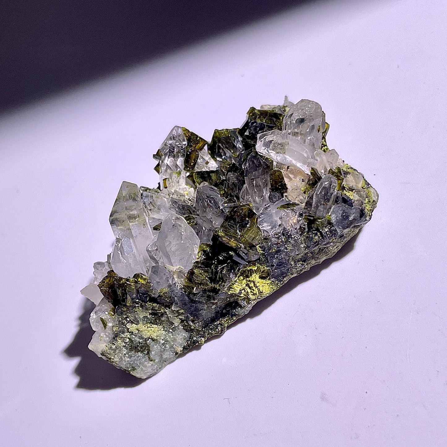 A180◇１点物◇エピドート クラスター◇51×33×21mm◇天然石・鉱物・パワーストーン