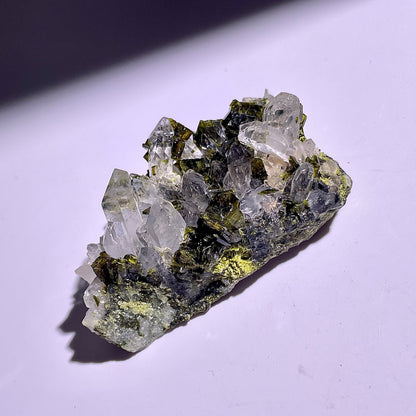 A180◇１点物◇エピドート クラスター◇51×33×21mm◇天然石・鉱物・パワーストーン