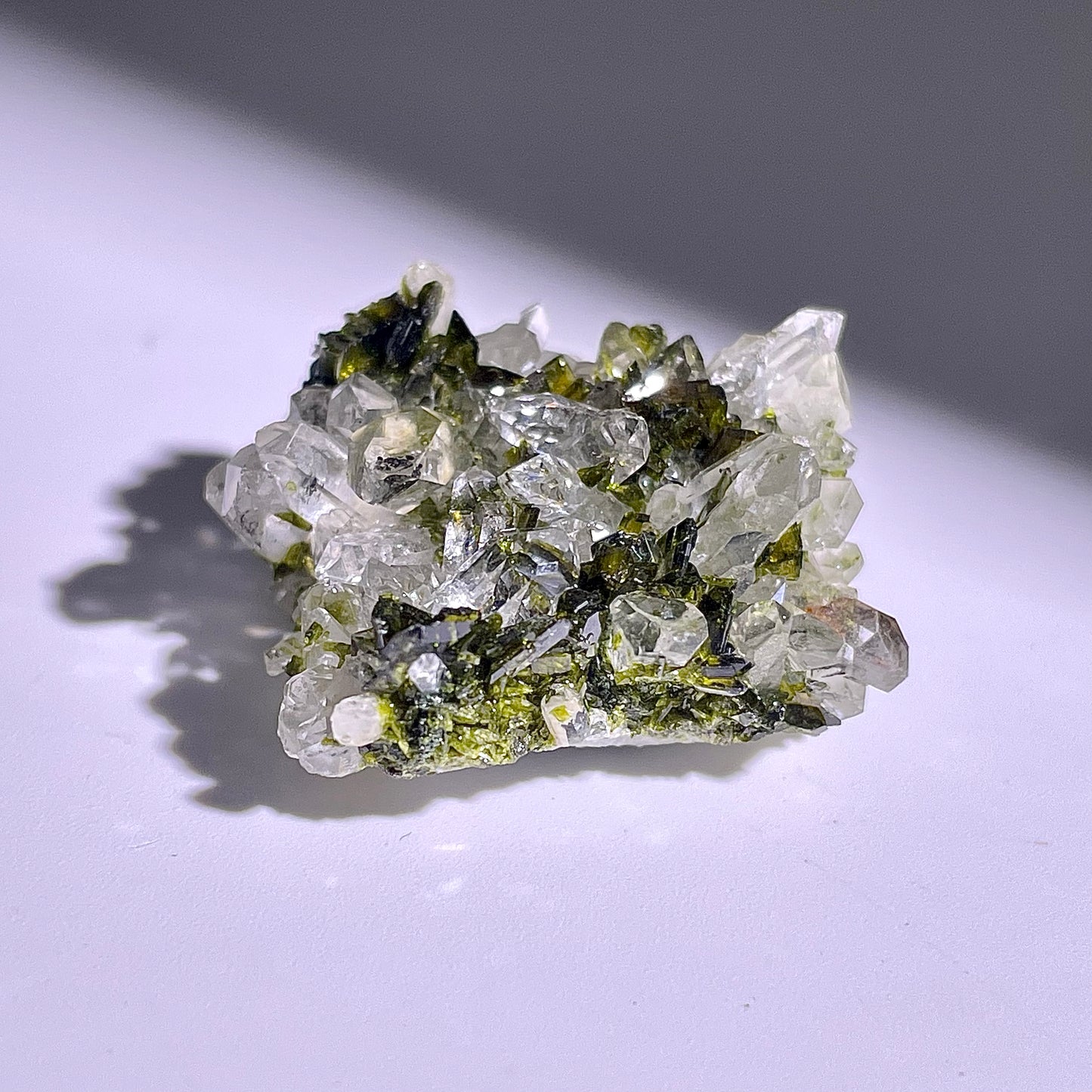 A181◇１点物◇エピドート  クラスター◇26×23×15mm◇天然石・鉱物・パワーストーン