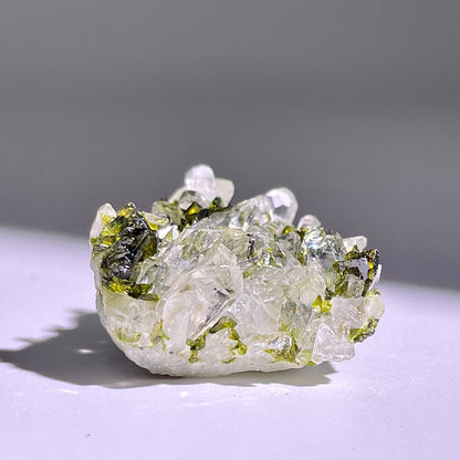 A181◇１点物◇エピドート  クラスター◇26×23×15mm◇天然石・鉱物・パワーストーン