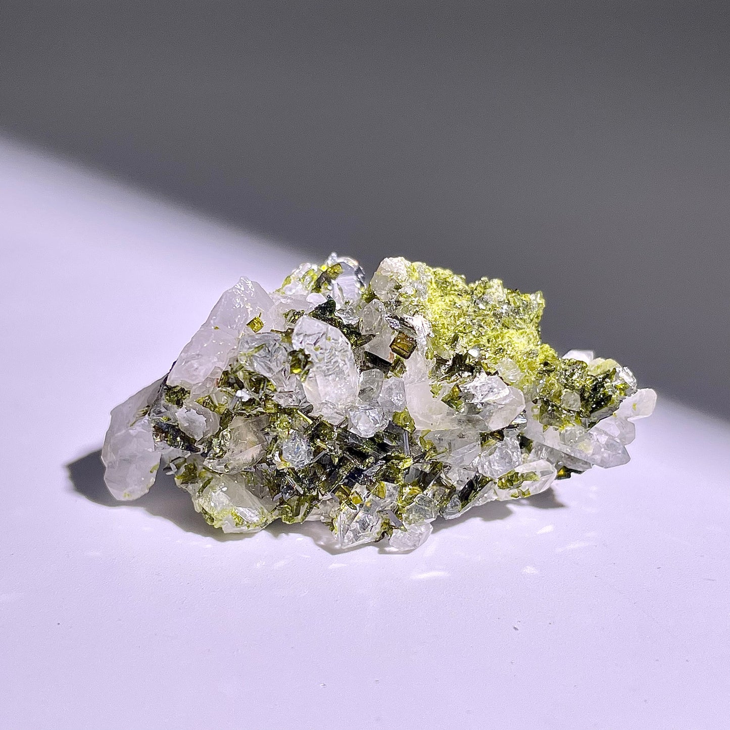 A183◇１点物◇エピドート クラスター◇47×29×24mm◇天然石・鉱物・パワーストーン