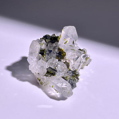 A185◇１点物◇エピドート クラスター◇28×24×20mm◇天然石・鉱物・パワーストーン
