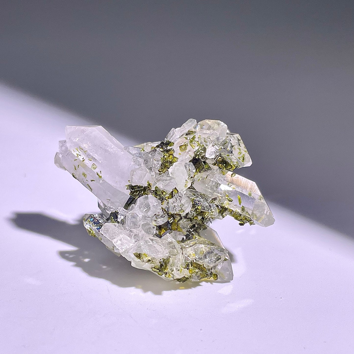 A186◇１点物◇エピドート クラスター◇35×28×40mm◇天然石・鉱物・パワーストーン