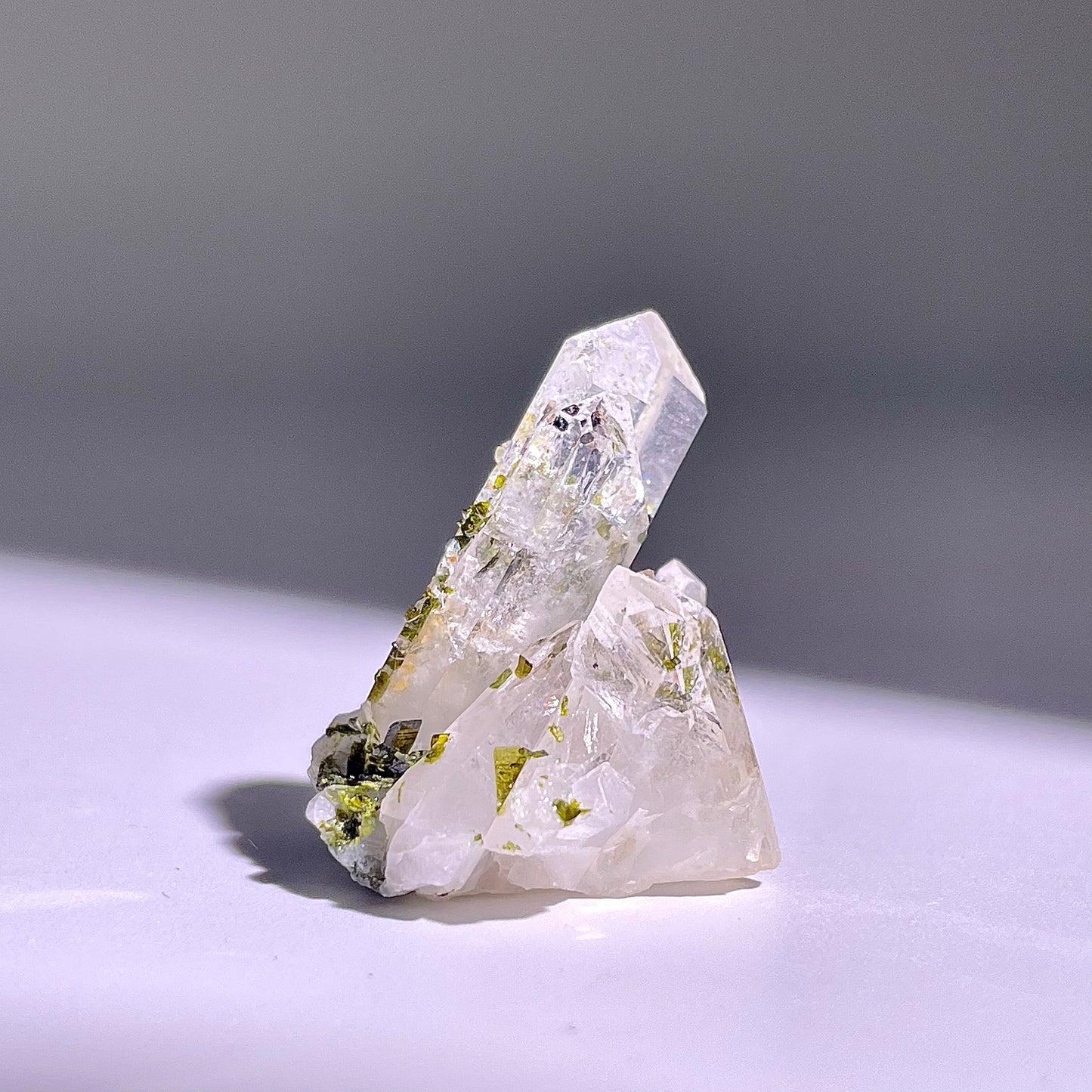 A190◇１点物◇エピドートクラスター◇29×17×18mm◇天然石・鉱物・パワーストーン