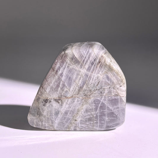 A331◇１点物◇ラブラドライト 原石◇46×52×24mm◇天然石・鉱物・パワーストーン