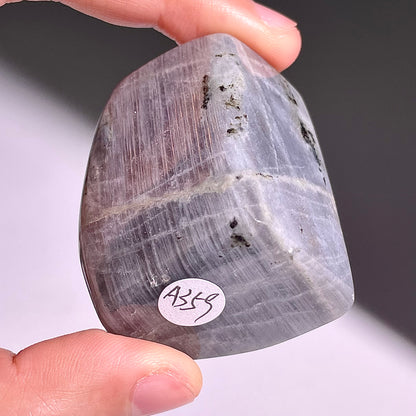 A359◇１点物◇ラブラドライト 原石◇46×40×29mm◇天然石・鉱物・パワーストーン