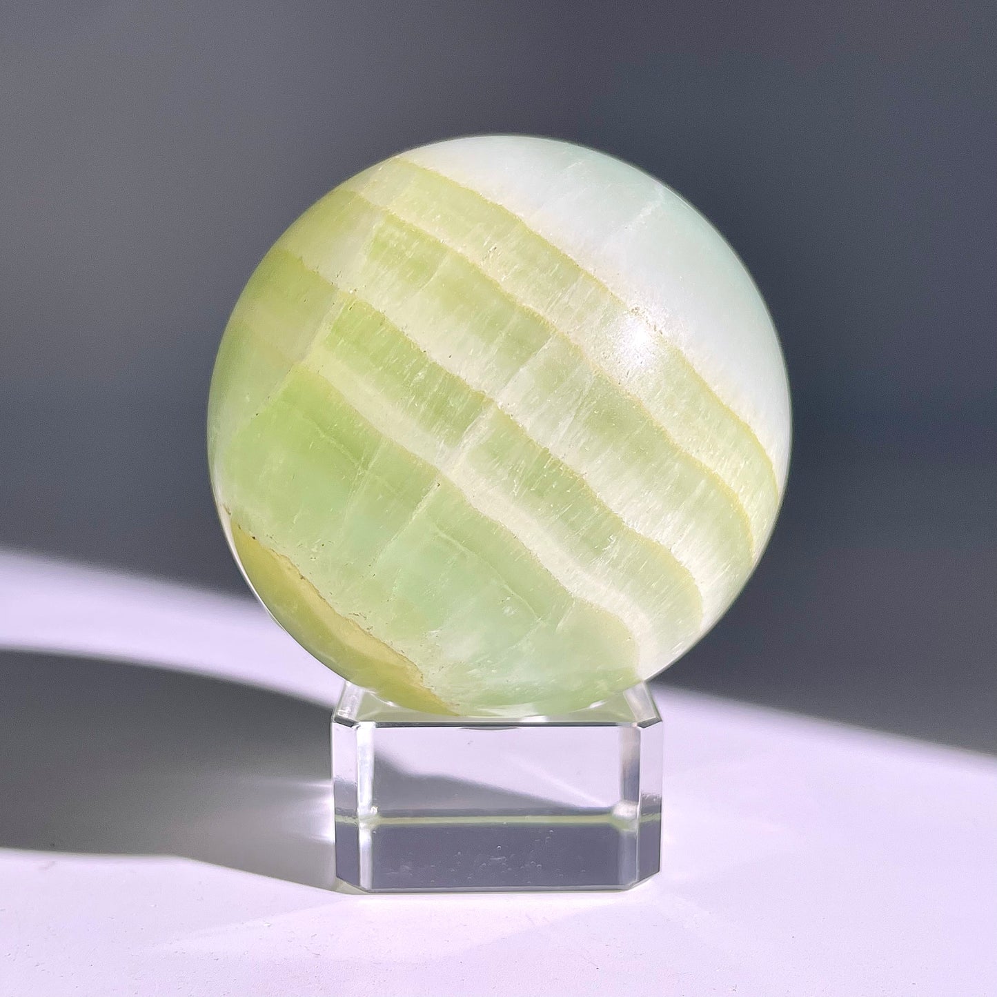 B639◇１点物◇カリブカルサイト ボール◇63×63×63mm◇天然石・鉱物・パワーストーン