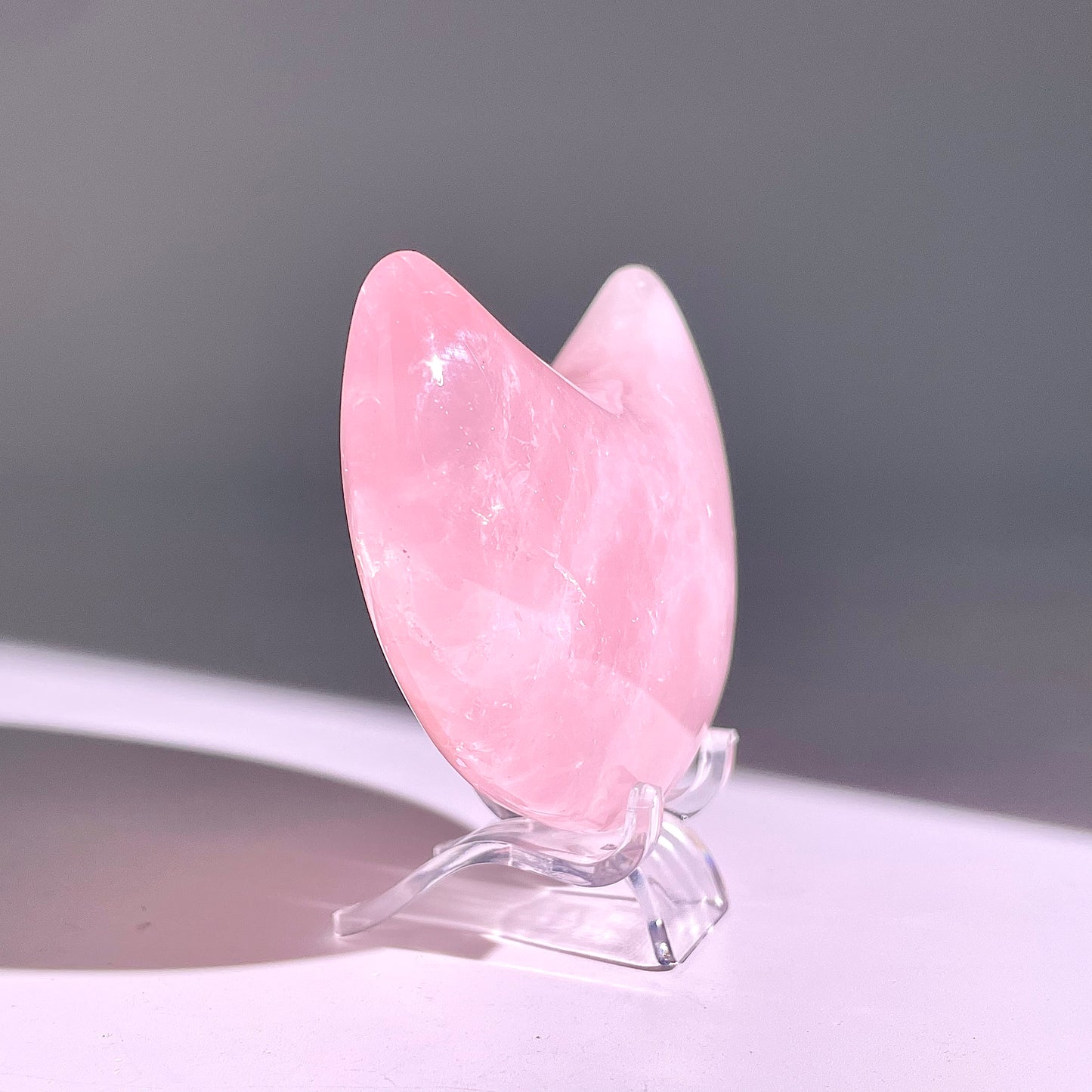 B643◇１点物◇ローズクォーツ ムーン◇77×46×26mm◇天然石・鉱物・パワーストーン