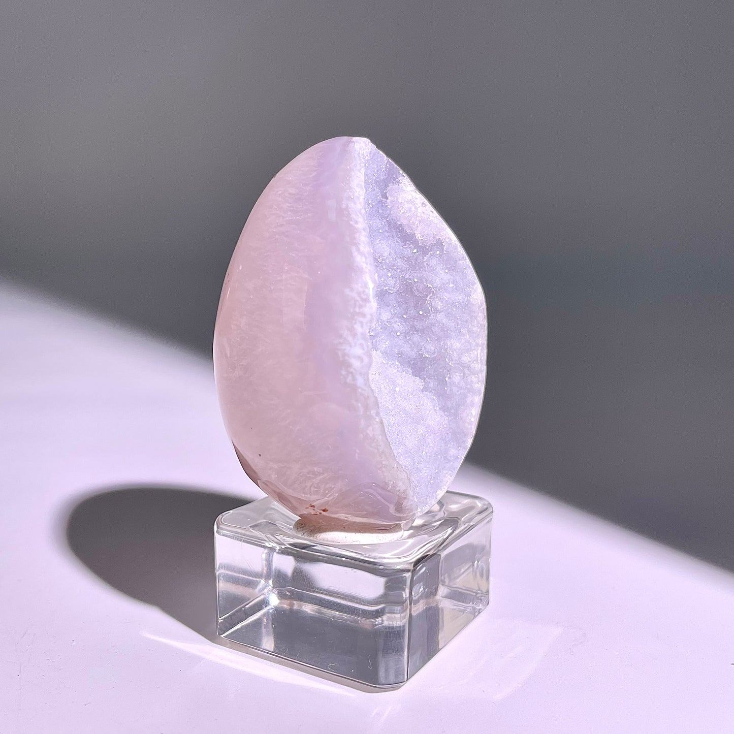 B663◇彩晶マシュマロ エッグ◇51×38×32mm◇天然石・鉱物・パワーストーン