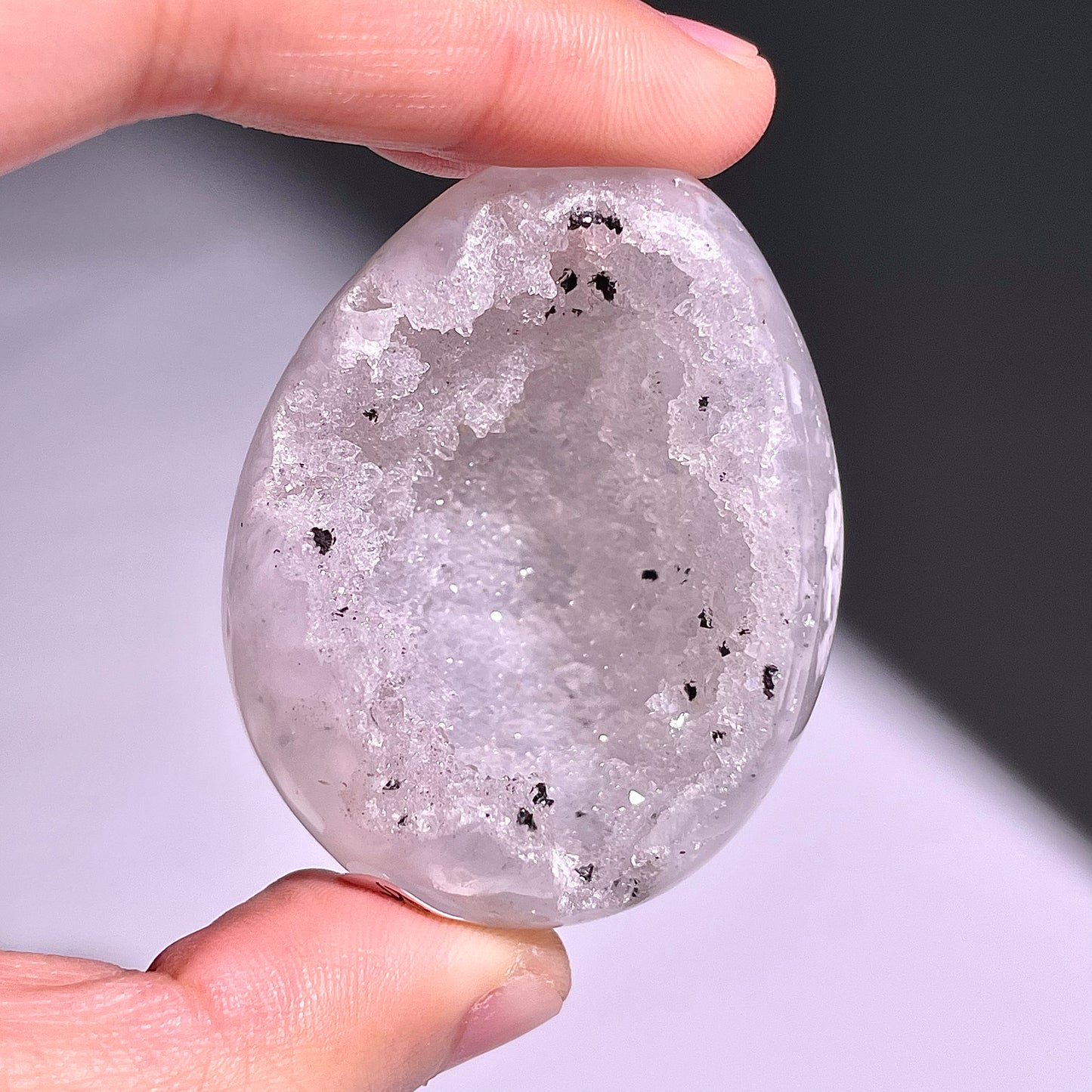 B664◇彩晶マシュマロ エッグ◇49×38×33mm◇天然石・鉱物・パワーストーン