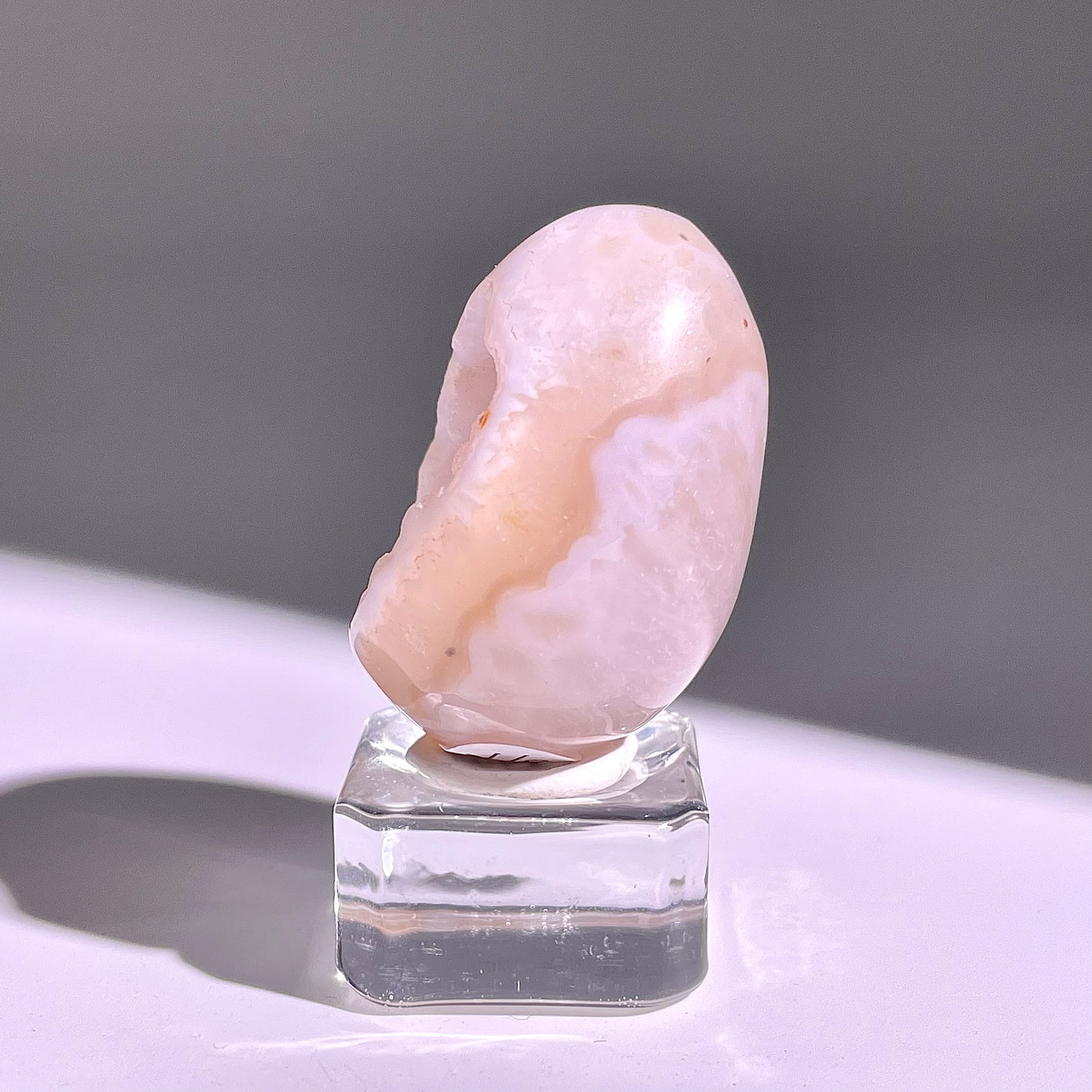 B668◇彩晶マシュマロ エッグ◇39×29×24mm◇天然石・鉱物・パワーストーン