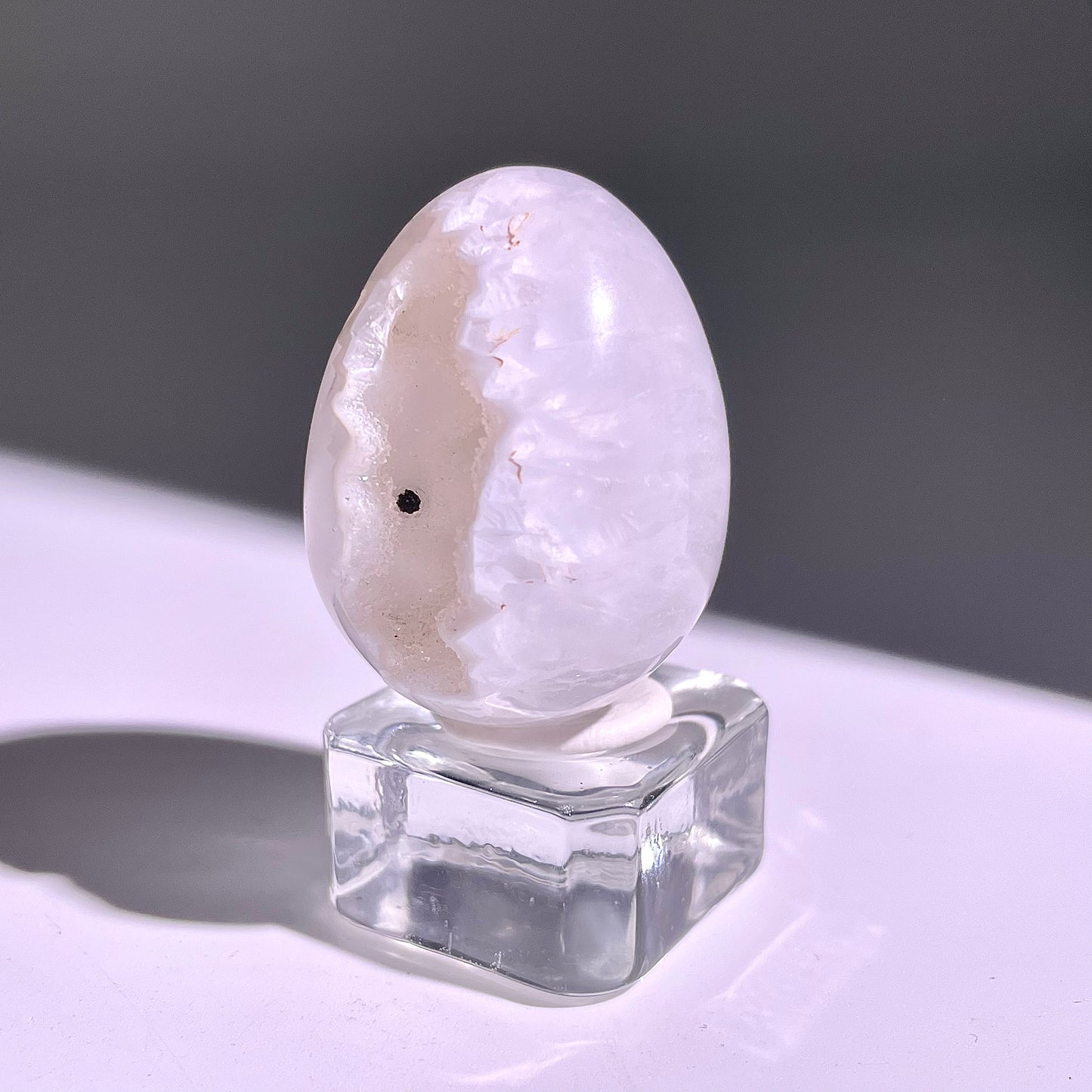 B669◇彩晶マシュマロ エッグ◇36×27×26mm◇天然石・鉱物・パワーストーン