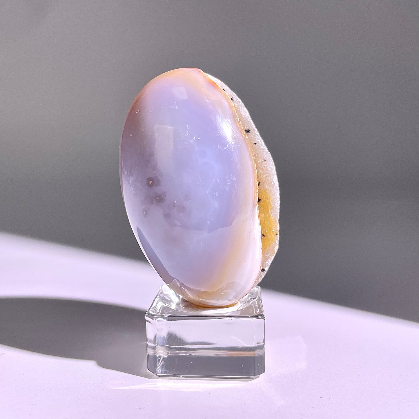B671◇彩晶マシュマロ エッグ◇64×41×40mm◇天然石・鉱物・パワーストーン