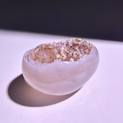 B672◇彩晶マシュマロ エッグ◇52×46×31mm◇天然石・鉱物・パワーストーン