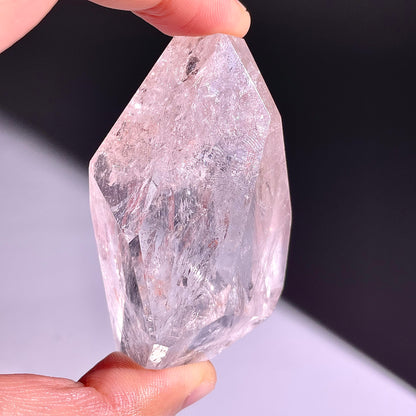 B675◇１点物◇ピンクアゼツライト 不規則◇61×36×26mm◇天然石・鉱物・パワーストーン