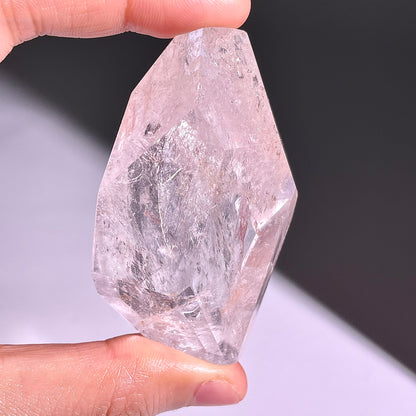 B675◇１点物◇ピンクアゼツライト 不規則◇61×36×26mm◇天然石・鉱物・パワーストーン
