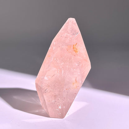 B678◇１点物◇ピンクアゼツライト 不規則◇70×36×39mm◇天然石・鉱物・パワーストーン