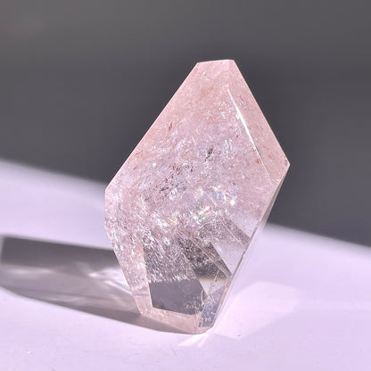 B683◇１点物◇ピンクアゼツライト 不規則◇53×33×28mm◇天然石・鉱物・パワーストーン