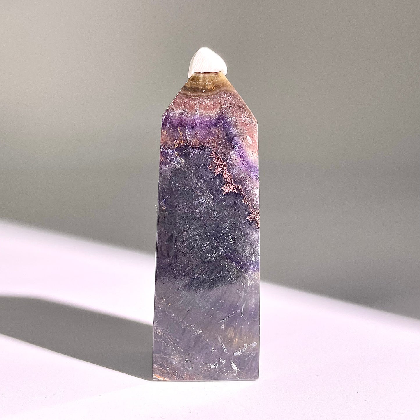 B701◇極光蛍石 ピラー◇64×15×10mm◇天然石・鉱物・パワーストーン