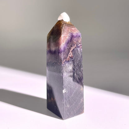 B701◇極光蛍石 ピラー◇64×15×10mm◇天然石・鉱物・パワーストーン