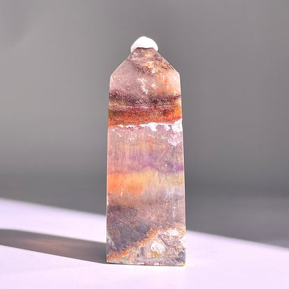 B708◇極光蛍石 ピラー◇56×12×8mm◇天然石・鉱物・パワーストーン