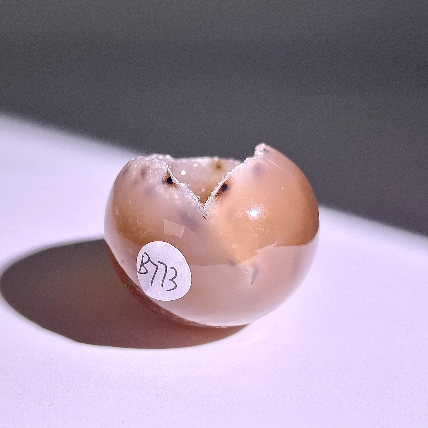 B773◇彩晶マシュマロ エッグ◇51×38×30mm◇天然石・鉱物・パワーストーン