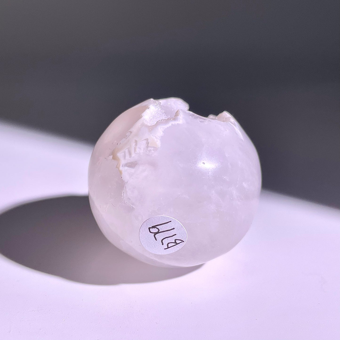 B779◇彩晶マシュマロ エッグ◇54×41×35mm◇天然石・鉱物・パワーストーン