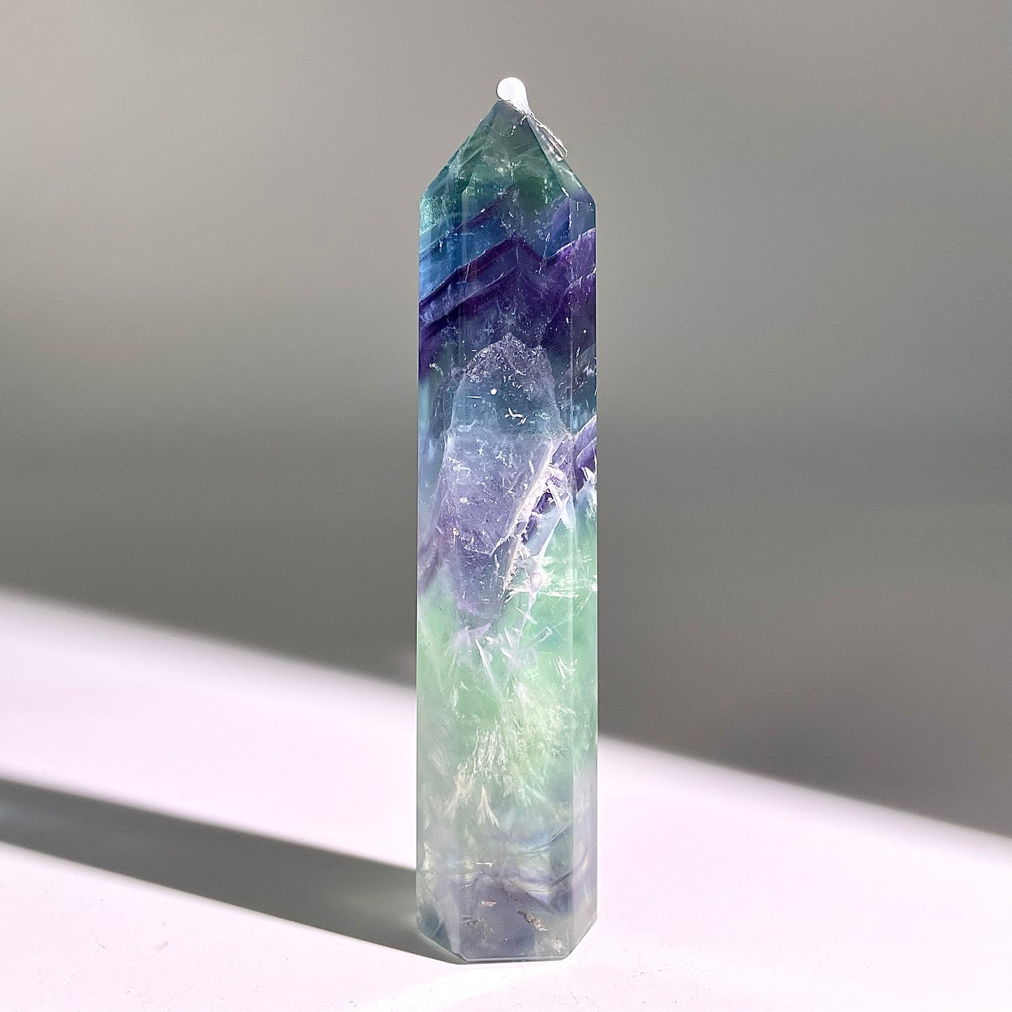 B805◇フェザー フローライト ピラー◇103×23×17mm◇天然石・鉱物・パワーストーン