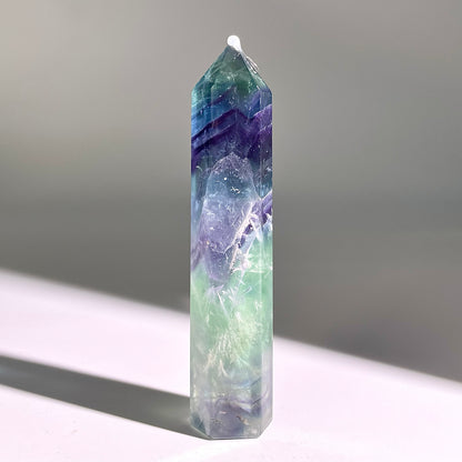 B805◇フェザー フローライト ピラー◇103×23×17mm◇天然石・鉱物・パワーストーン