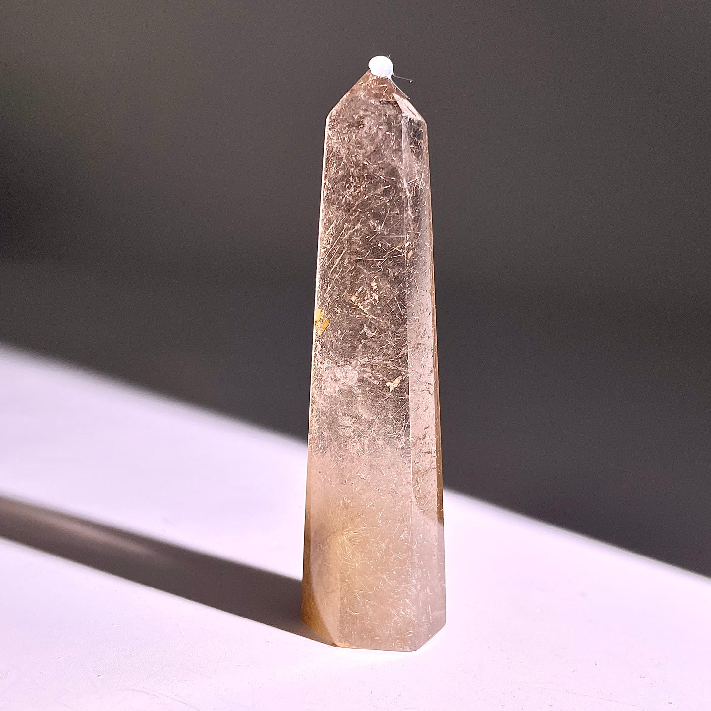 B817◇ルチルクォーツ ピラー◇84×22×14mm◇天然石・鉱物・パワーストーン