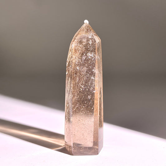 B823◇ルチルクォーツ ピラー◇82×24×24mm◇天然石・鉱物・パワーストーン