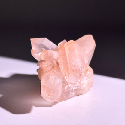 A396◇レッドクリスタル  クラスター◇70×55×45mm◇天然石・鉱物・パワーストーン