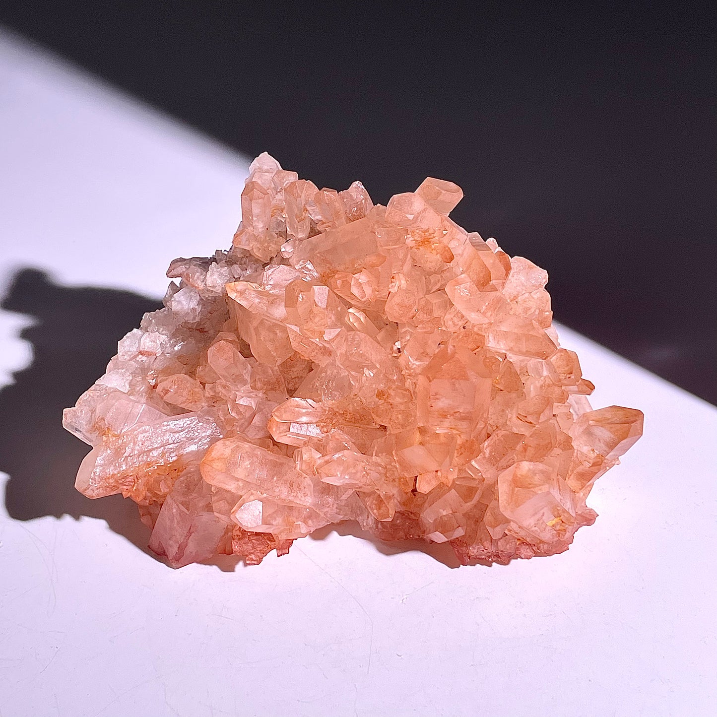 A397◇レッドクリスタル  クラスター◇117×84×50mm◇天然石・鉱物・パワーストーン