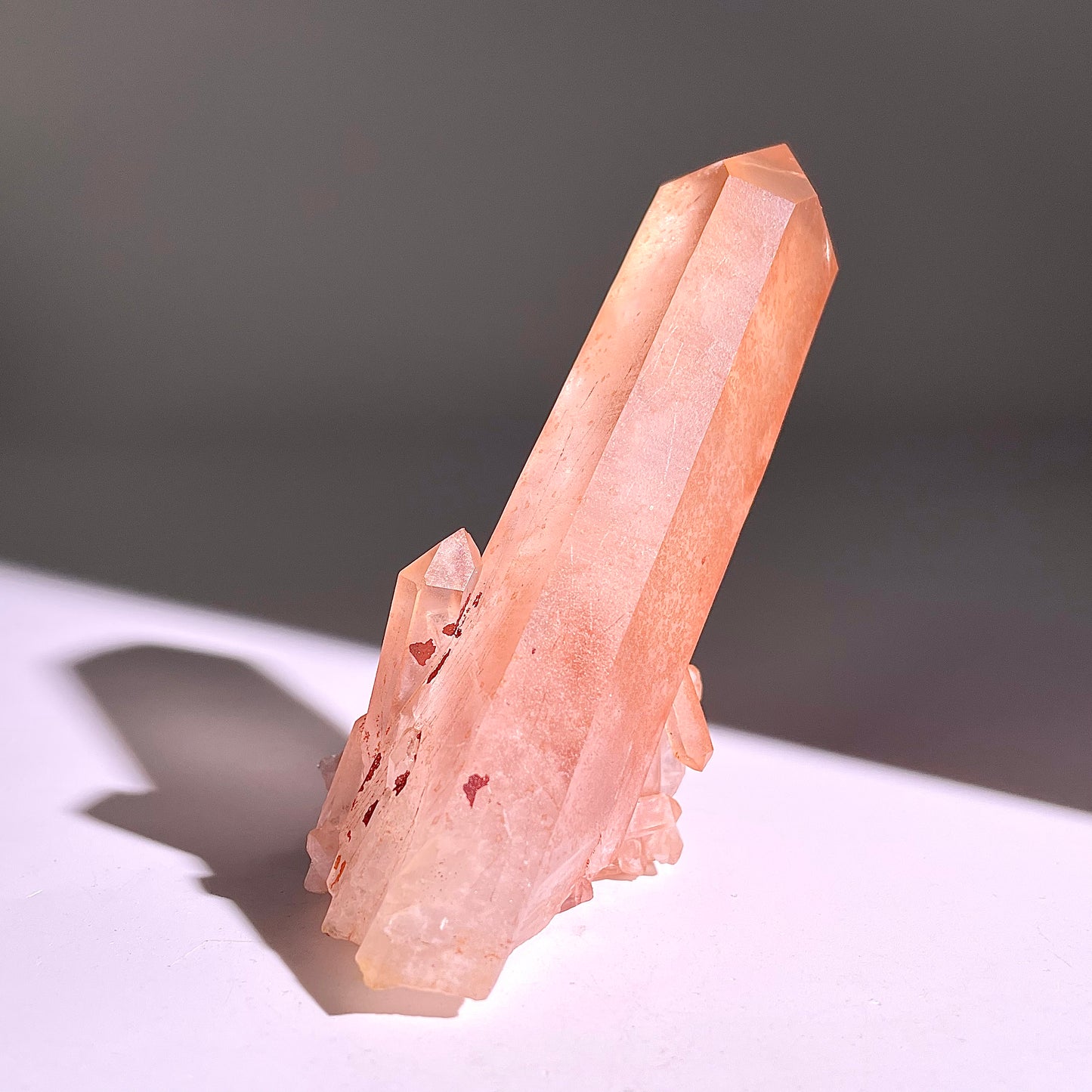 A399◇レッドクリスタル  クラスター◇106×58×48mm◇天然石・鉱物・パワーストーン