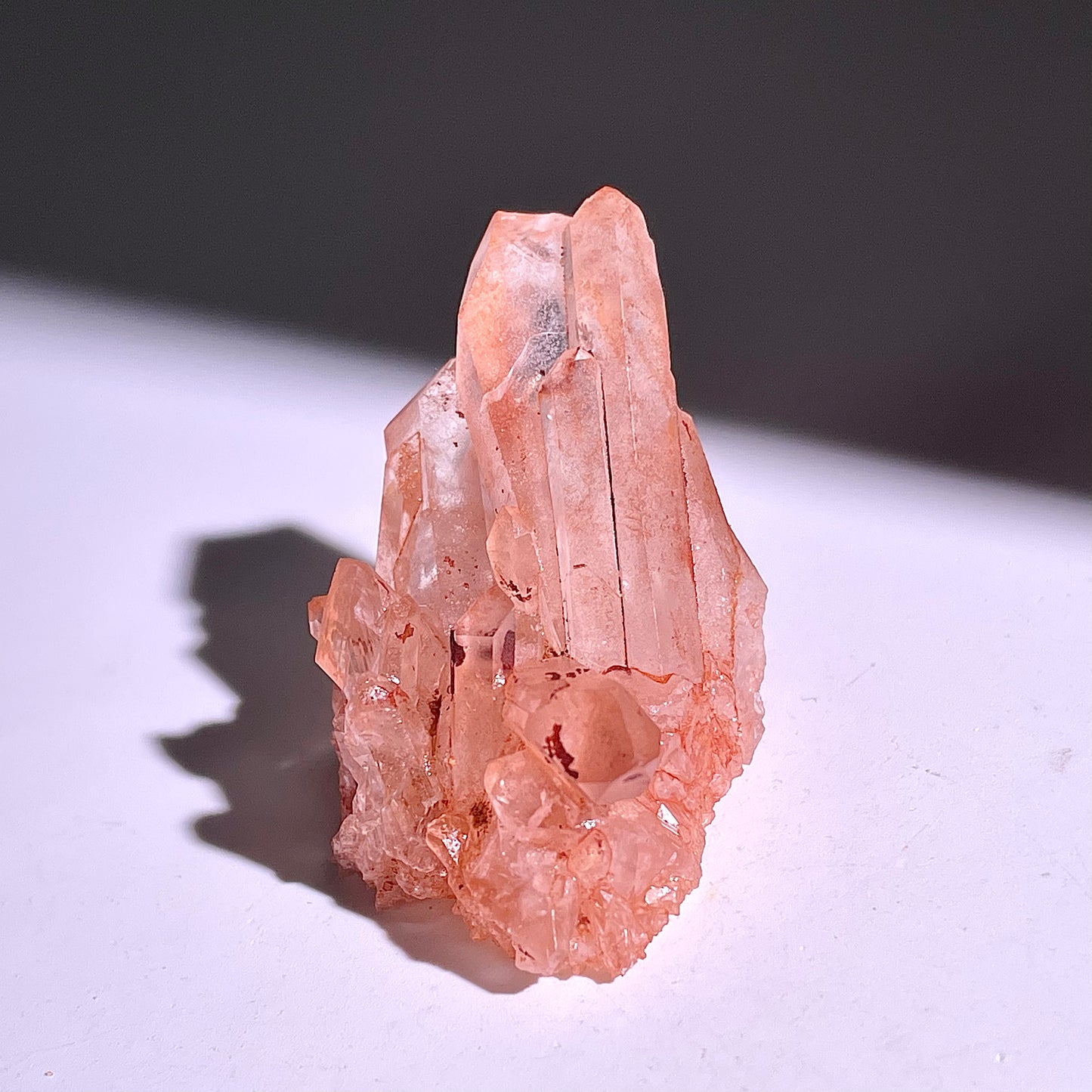 A401◇レッドクリスタル  クラスター◇48×31×34mm◇天然石・鉱物・パワーストーン