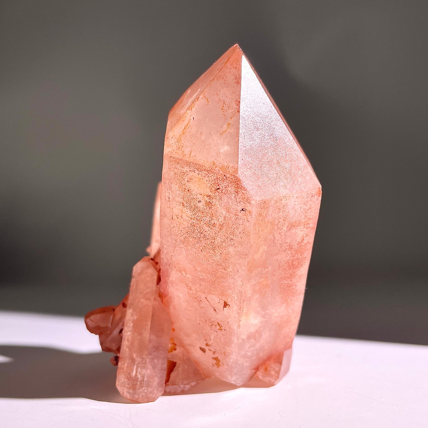 A402◇レッドクリスタル  クラスター◇102×65×47mm◇天然石・鉱物・パワーストーン