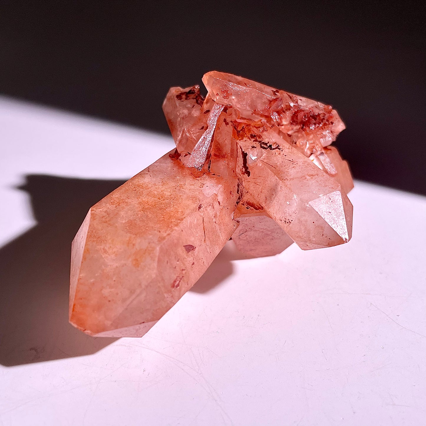 A402◇レッドクリスタル  クラスター◇102×65×47mm◇天然石・鉱物・パワーストーン