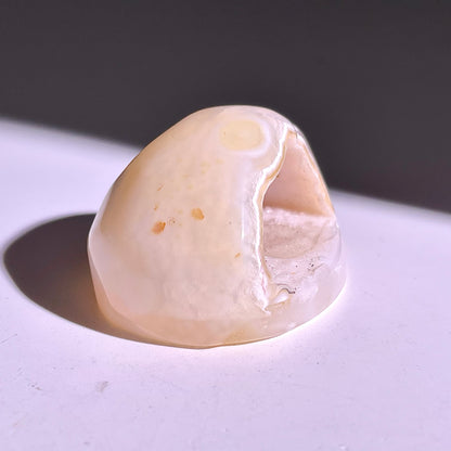 B830◇彩晶マシュマロ エッグ◇30×25×15mm◇天然石・鉱物・パワーストーン
