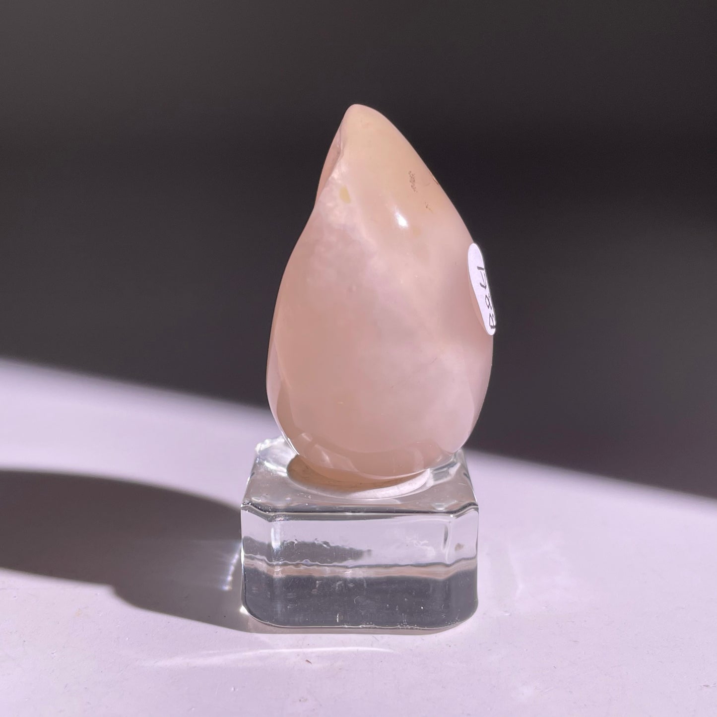 B851◇彩晶マシュマロ エッグ◇40×27×24mm◇天然石・鉱物・パワーストーン