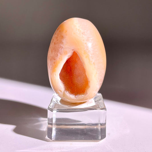 B855◇彩晶マシュマロ エッグ◇47×33×34mm◇天然石・鉱物・パワーストーン