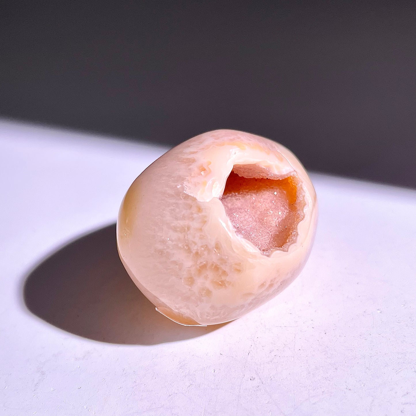 B855◇彩晶マシュマロ エッグ◇47×33×34mm◇天然石・鉱物・パワーストーン
