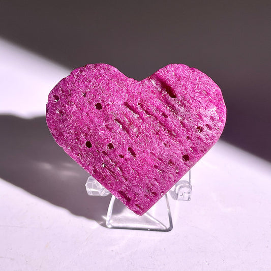 B859◇ルビー ハート◇38×49×49mm◇天然石・鉱物・パワーストーン