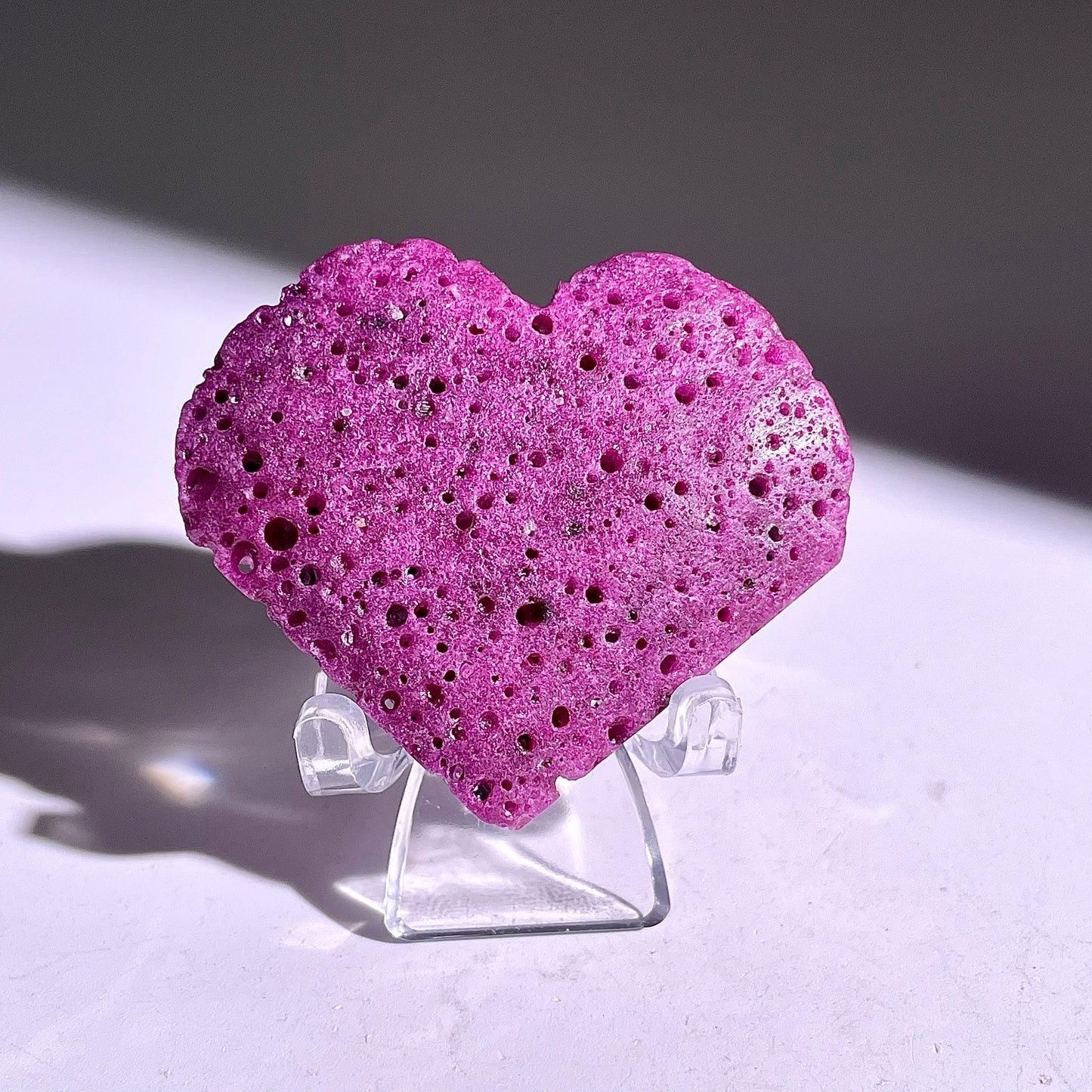 B874◇ルビー ハート◇36×46×14mm◇天然石・鉱物・パワーストーン