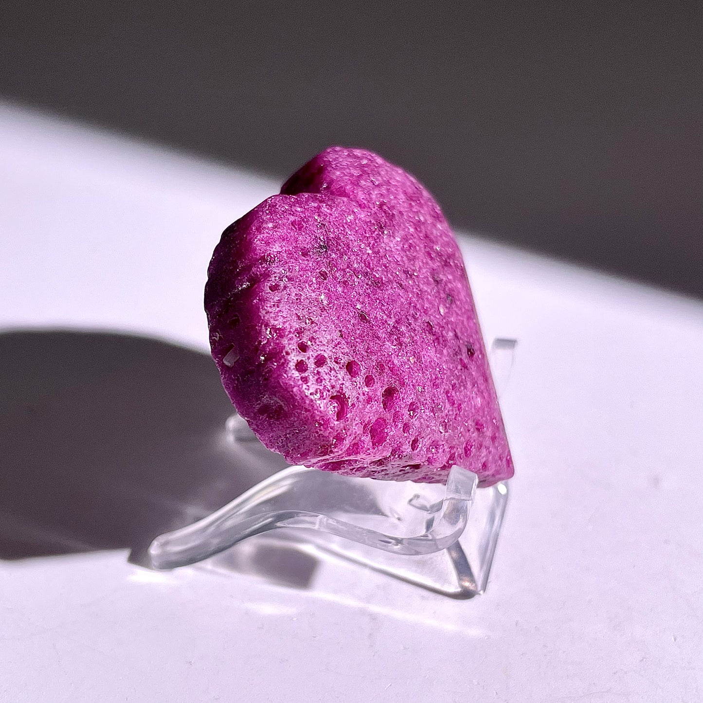 B874◇ルビー ハート◇36×46×14mm◇天然石・鉱物・パワーストーン