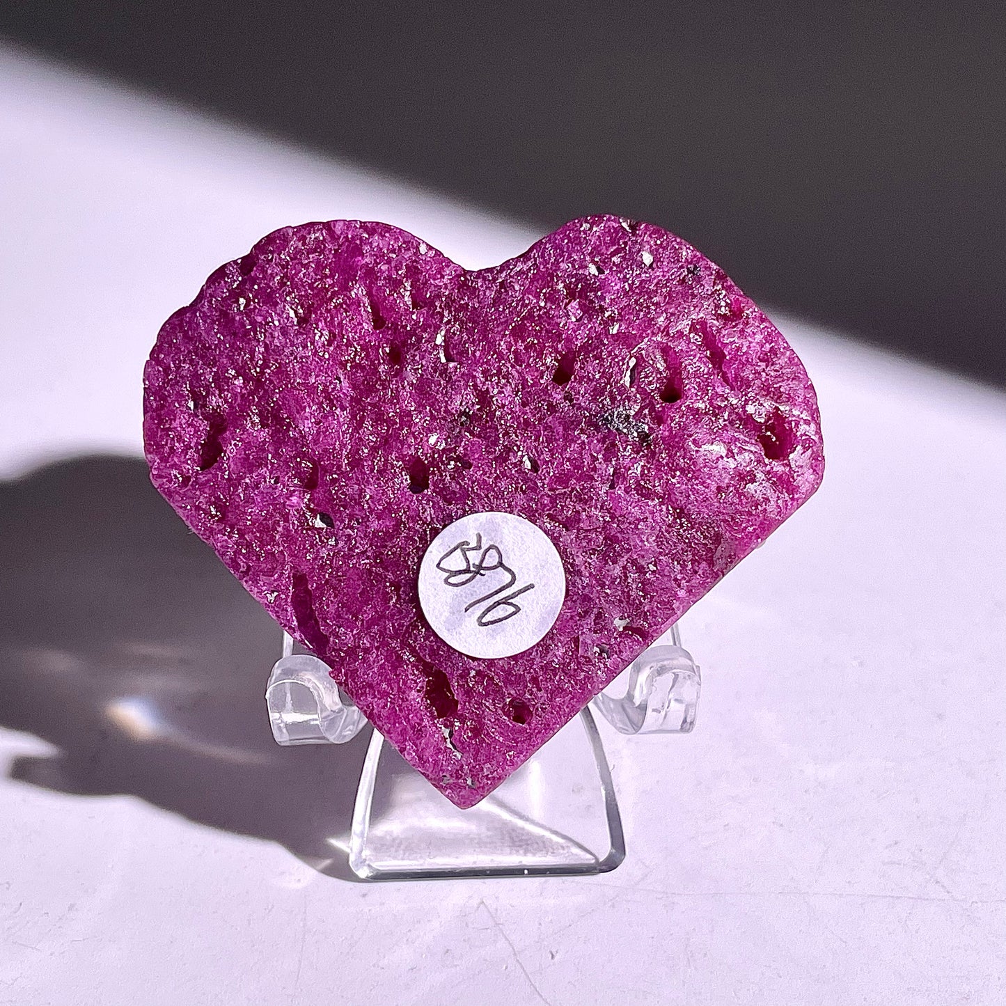 B876◇ルビー ハート◇38×47×11mm◇天然石・鉱物・パワーストーン