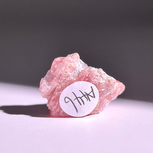 A446◇インカローズ 原石◇24×16×9mm◇天然石・鉱物・パワーストーン