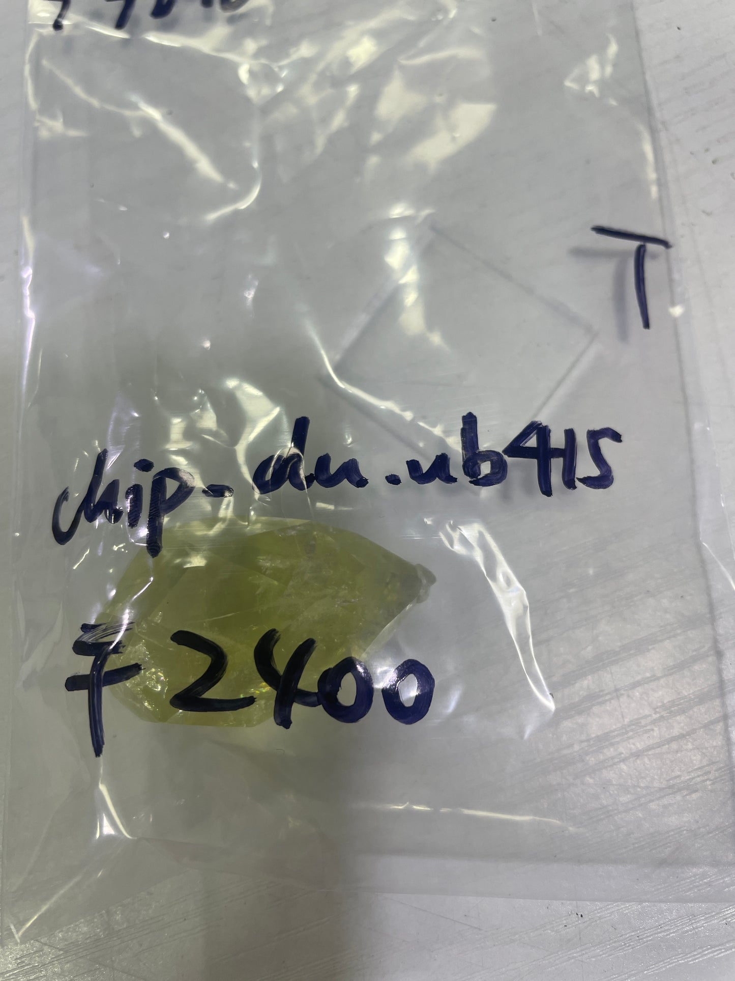 30-chip-du-ub415様